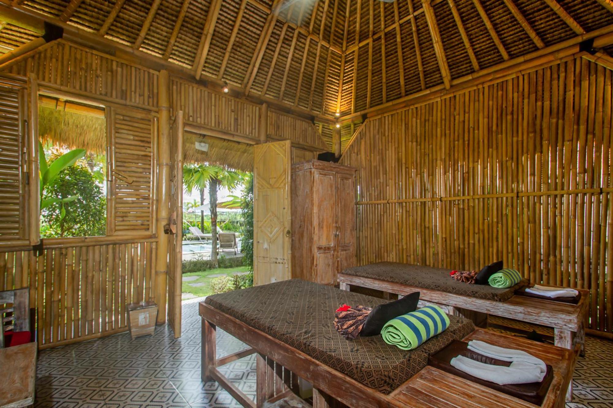 Aswanaya Villas Ubud Exterior photo